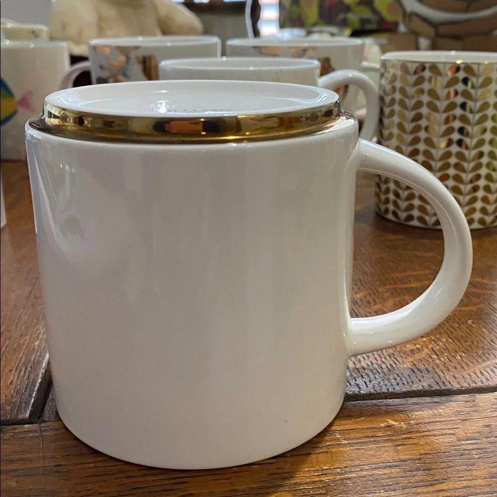 Williams Sonoma “S” Mug in Gold on White Porcelain. Unused Condition. Large Mug